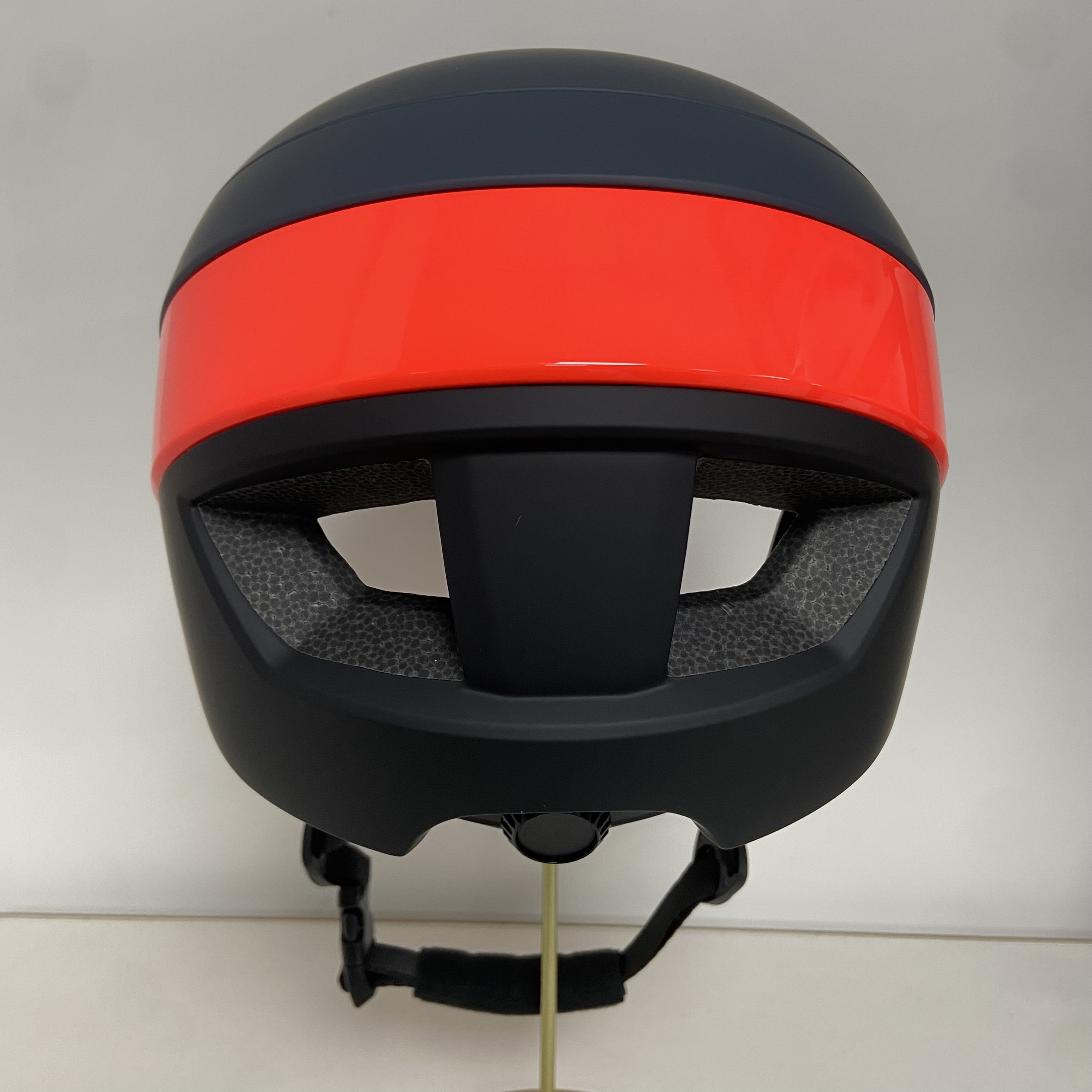 Bike Helmet 152 thumbnail 4